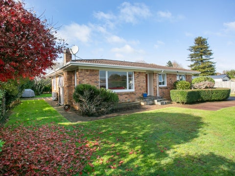 2 Hillary Place, Leamington, Cambridge