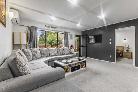6/25 Waterview Road West, Takanini, Auckland