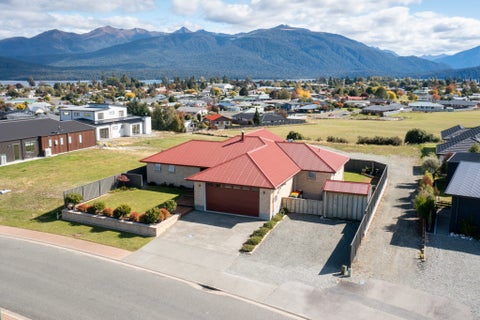 51 Burnby Drive, Te Anau, Te Anau