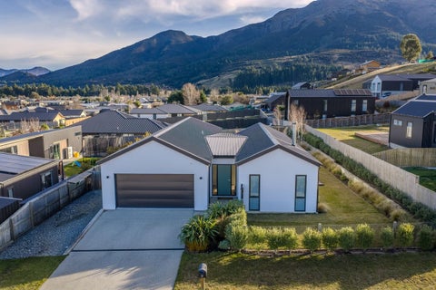9 Magpie Place, Wanaka