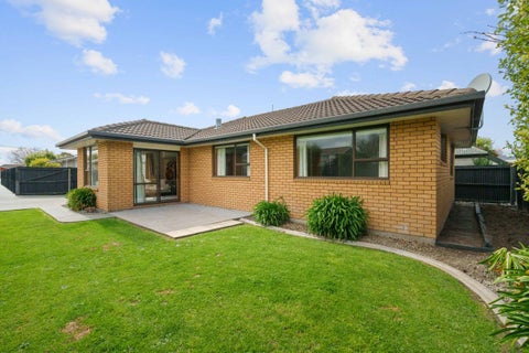 2/19 Cunningham Place, Halswell, Christchurch