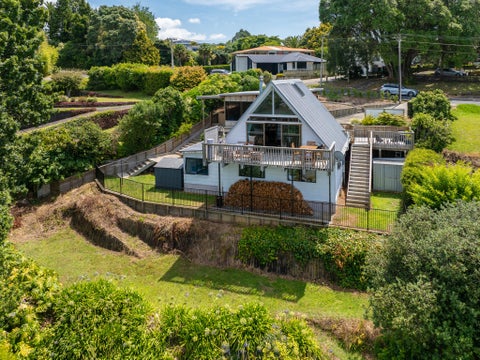 69 Darraghs Road, Brookfield, Tauranga