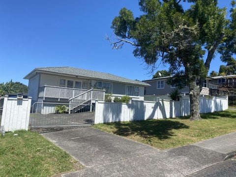13 Castleton Street, Birkdale, Auckland