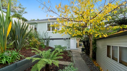 13 Wavell Street, Karori, Wellington