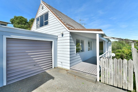 1/70 Glamorgan Drive, Torbay, Auckland