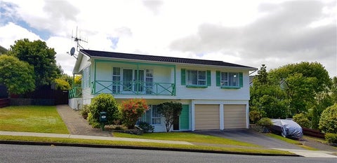 22 Oriel Avenue, Tawa, Wellington