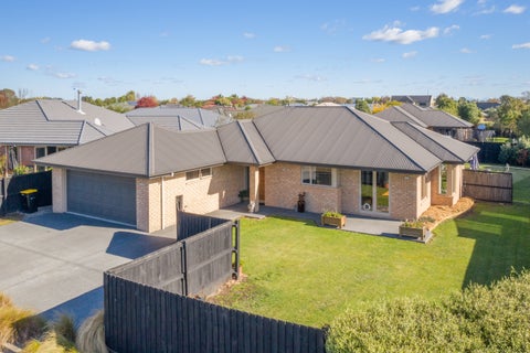 13 Parkinson Place, Woodend, Woodend