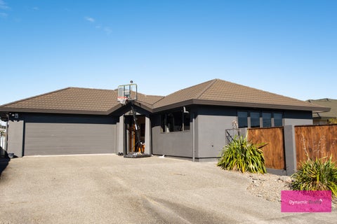 7 Branigan Parade, Kelvin Grove, Palmerston North