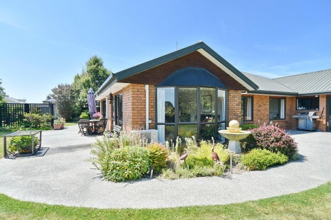 51 Donnington Street, Parklands, Christchurch