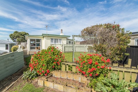 22 Nathan Avenue, Paraparaumu Beach, Paraparaumu