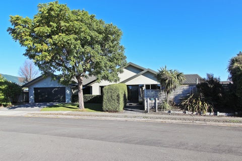 6 Hammill Grove, Stoke, Nelson