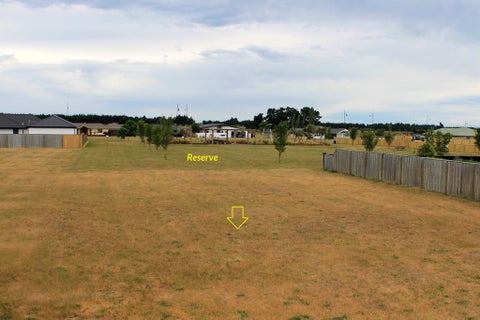 8 De Surville WAY, Pegasus, Pegasus