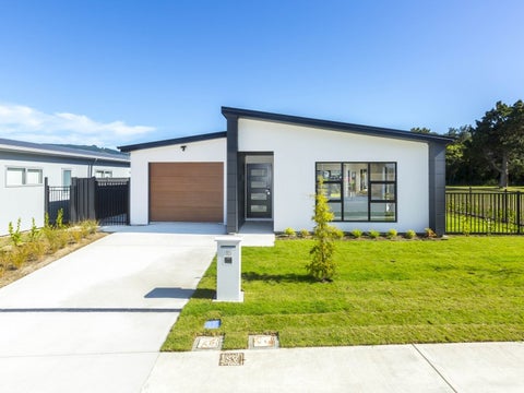 10 Buddle Road, Wallaceville, Upper Hutt