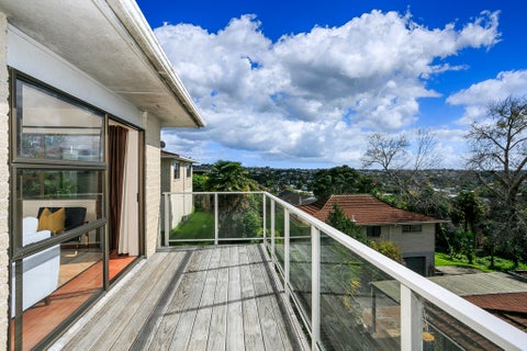 1/147 Ocean View Road, Hillcrest, Auckland