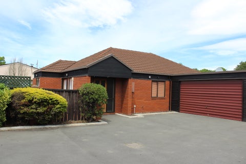 8/2 Angela Street, Upper Riccarton, Christchurch