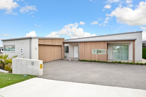 1 Dulverton Rise, Flagstaff, Hamilton