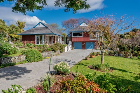 68 Winara Avenue, Waikanae, Waikanae