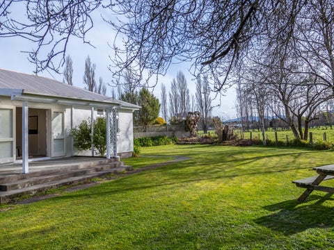 38 Kempton Street, Greytown