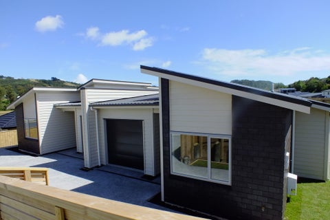 6A Resolution Drive, Whitby, Porirua
