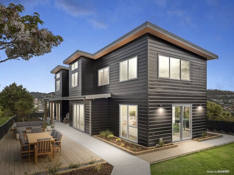 8A David Crescent, Karori, Wellington