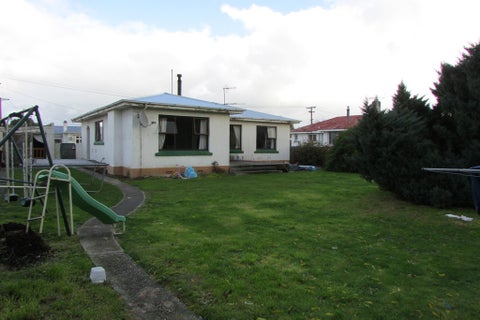 32 Burns Street, Mataura, Mataura