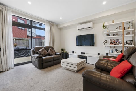 5 Fermi Lane, Papakura, Papakura
