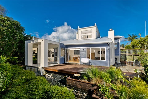 19 Pitoitoi Avenue, Greenhithe, Auckland