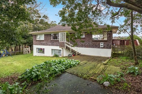 16 Birman Close, Half Moon Bay, Auckland