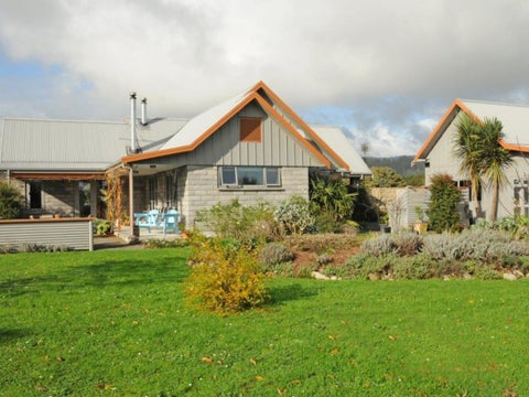20 St Laurent Way, Ohau, Levin