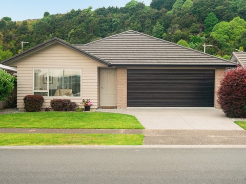 27 Lakeview Quay, Pyes Pa, Tauranga
