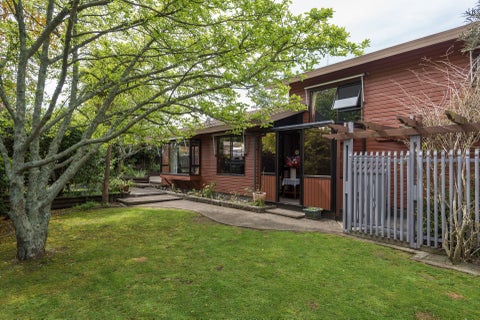 46 Farnham Drive, Richmond