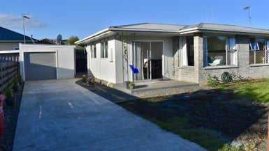 4A Knights Grove, Otaki, Otaki