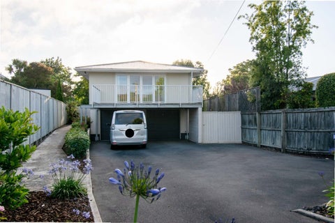 1/14A Garreg Road, Fendalton, Christchurch