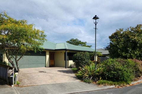 10 Magnolia Place, Richmond, Richmond