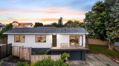 9 Sispara Place, Beach Haven, Auckland