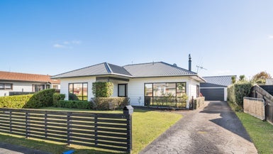 53 Geraldine Crescent, Cloverlea, Palmerston North