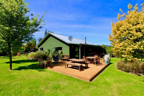 16 Coleridge Street, Hanmer Springs, Hanmer Springs