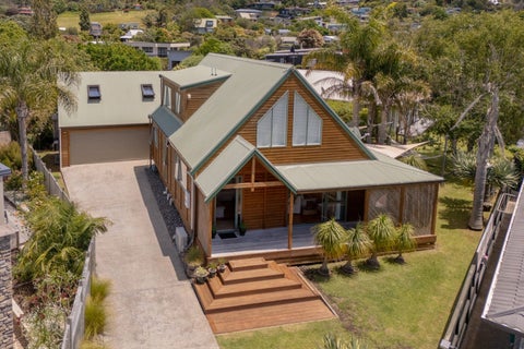 12 Cathedral Court, Hahei, Whitianga