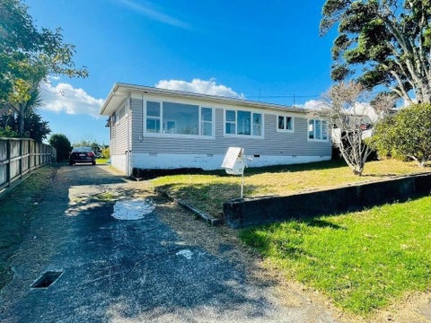 100 Halsey Drive, Lynfield, Auckland