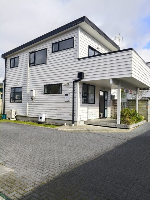 7B Phillip Street, Johnsonville, Wellington