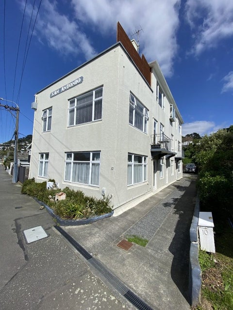 2/12 Kilbirnie Crescent, Kilbirnie, Wellington