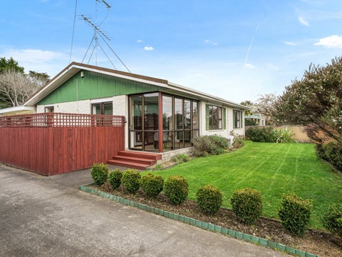 10 Bell Street, Otaki