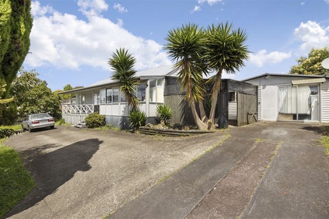 7 Frobisher Way, Clendon Park, Auckland
