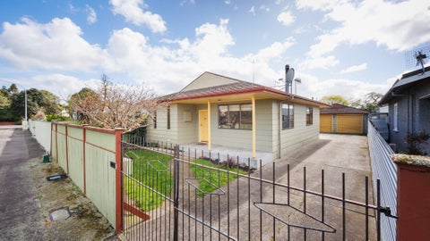 9 Shamrock Street, Takaro, Palmerston North