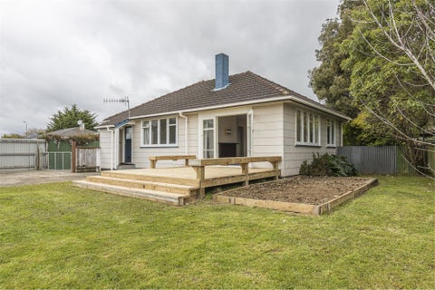 4 Salford Place, Awapuni, Palmerston North