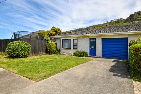 13A Franklyn Road, Tawa, Wellington