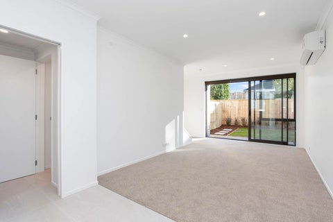2 Gazala Lane, Panmure, Auckland