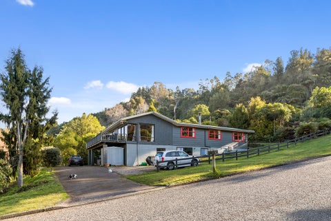 2 Branch Road, Lake Okareka, Rotorua