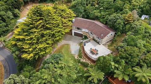 93 Dowse Drive, Maungaraki, Lower Hutt