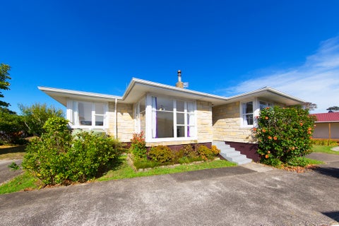 41 Nile Road, Kelston, Auckland